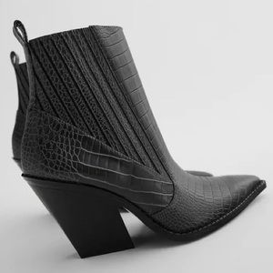 Zara ANIMAL PRINT Embossed COWBOY HEEL ANKLE BOOTS